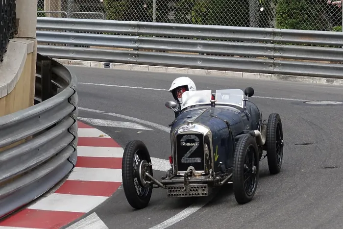 Framed Print : Amilcar C6 from 1928, parade of vintage pre-war racing cars