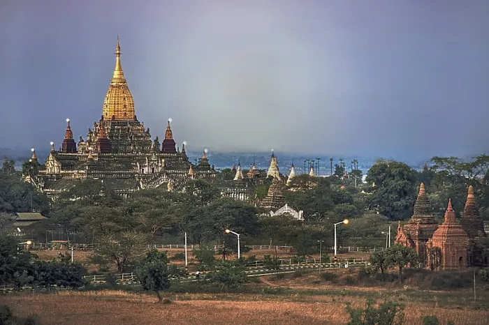 Framed Print : Ananda temple in evening light Framed Print : Ananda temple in evening light