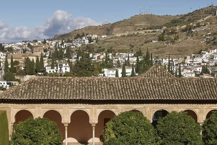 Framed Print : Ancient arabic fortress of Alhambra