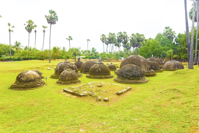 Framed Print : Ancient dagobas or stupas seen in middle of an archeolgical site thought to be an old Kadurugoda monastery in Chunnakam Framed Print : Ancient dagobas or stupas seen in middle of an archeolgical site thought to be an old Kadurugoda monastery in Chunnakam