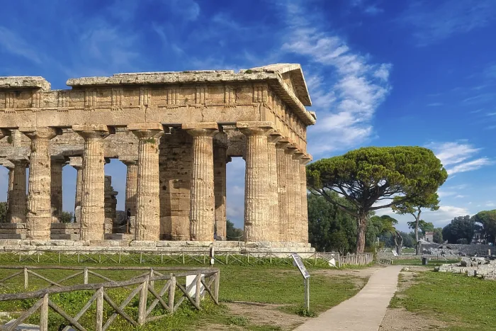 Framed Print : The ancient Doric Greek Temple of Hera of Paestum built in about 460-450 BC