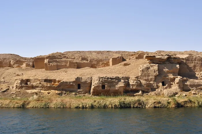 Framed Print : Ancient temple complex on the banks of the Nile