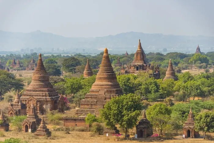 Framed Print : Ancient temples, pagodas, Bagan, Myanmar, Asia Framed Print : Ancient temples, pagodas, Bagan, Myanmar, Asia