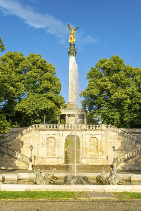 Framed Print : Angel of Peace Friedensengel Monument and Fountain on Summer Day Framed Print : Angel of Peace Friedensengel Monument and Fountain on Summer Day
