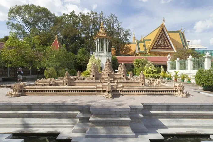 Framed Print : Angkor Wat model in the grounds of the Royal Palace