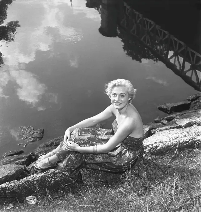 Framed Print : Anita Ekberg. Born 29 September 1931 Framed Print : Anita Ekberg. Born 29 September 1931