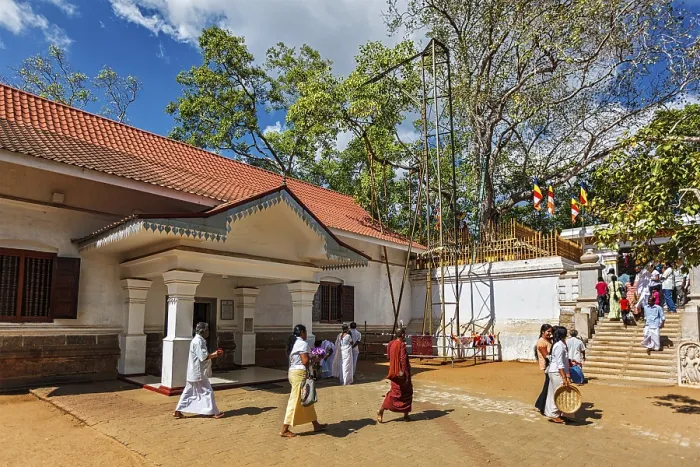 Framed Print : ANURADHAPURA, SRI LANKA, SEPTEMBER 26
