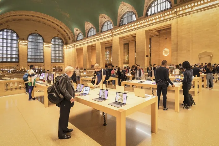 Framed Print : Apple Store, Grand Central Station