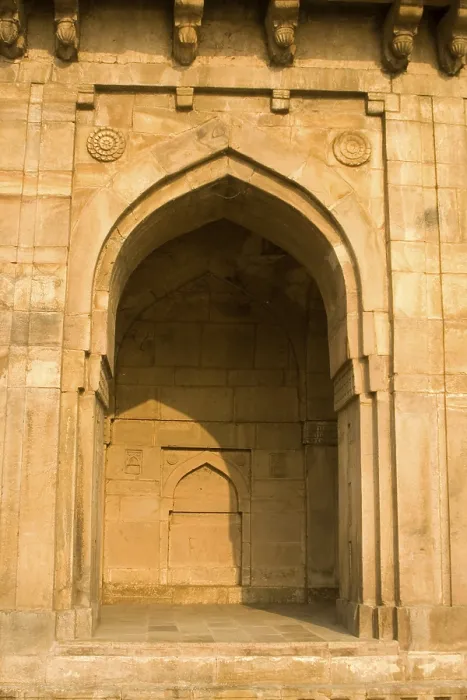 Framed Print : Arch of sher shah suri tomb in Sasaram