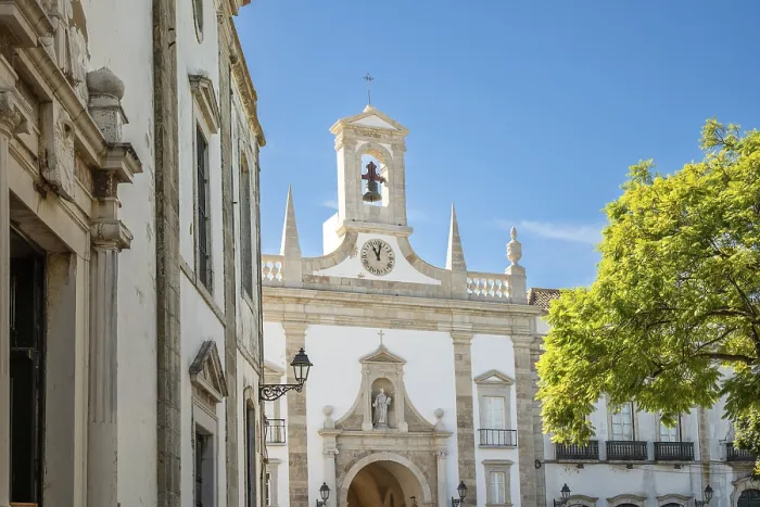 Framed Print : Arco da Vila, the historic gateway in Faro Framed Print : Arco da Vila, the historic gateway in Faro