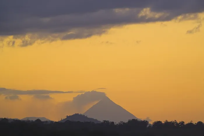 Framed Print : Arenal volcano, Arenal Volcano National Park Framed Print : Arenal volcano, Arenal Volcano National Park