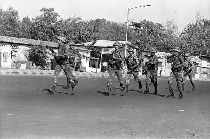Framed Print : Army personnel & armed police deployed at Beharampada Bandra to prevent rioting after religious fundamentalists demolished the Babri Masjid in Ayodhya in Uttar Pradesh on 6 / 12 /  1992, The rioting continued till Jan1993 in Bombay Mumbai, Maharashtra
