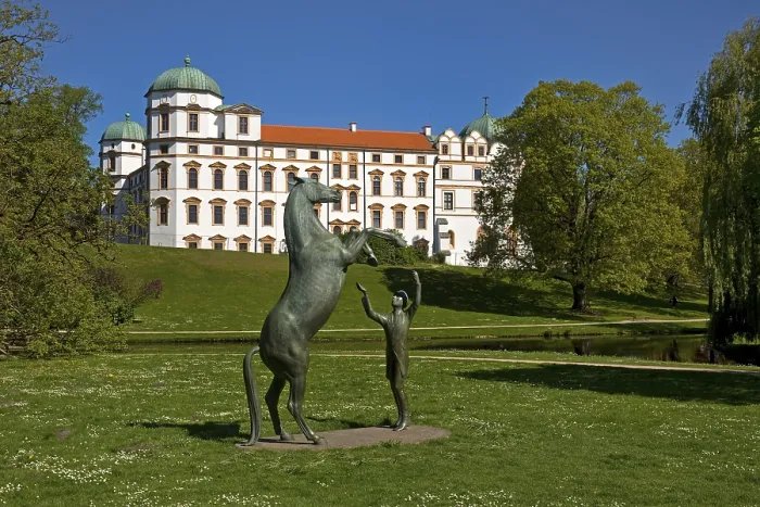 Framed Print : Artwork with the title Hengst Wohlklang in der Freiheitsdressur by Ulrich Conrad in the park of Celle Castle