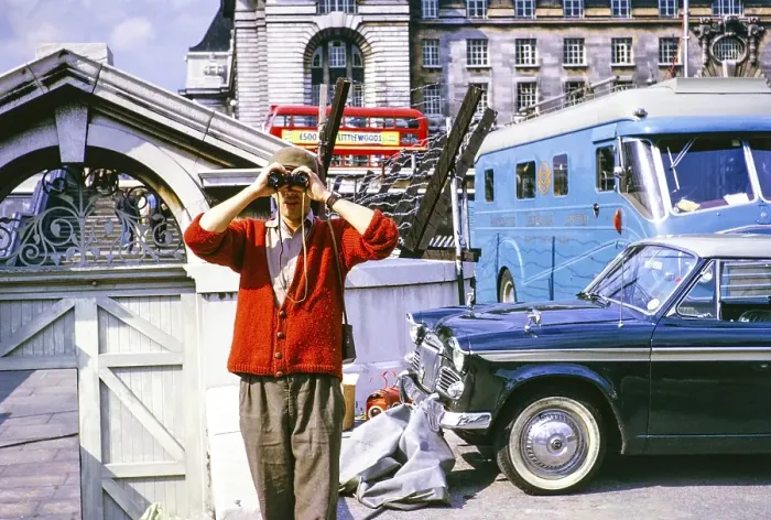 Framed Print : ATV outside broadcast, Telstar TV satellite launch, Westminster Bridge, London, England, United Kingdom, July 1962 Rigger Phil Comber with binoculars. Photo by Alan Taffy Harries, Europe