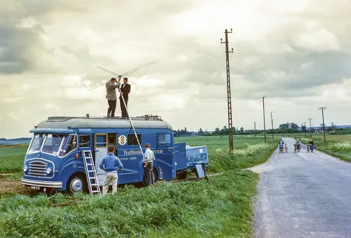 Framed Print : ATV television station ITV outside the OB van, mounting of the television aerial on the roof of the van, Great Britain 1960s Framed Print : ATV television station ITV outside the OB van, mounting of the television aerial on the roof of the van, Great Britain 1960s