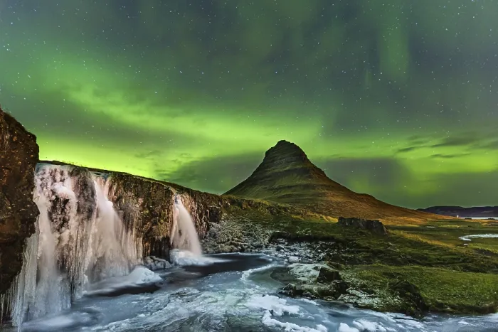 Framed Print : Aurora Borealis, Kirkjufellsfoss with Mount Kirjufell Framed Print : Aurora Borealis, Kirkjufellsfoss with Mount Kirjufell