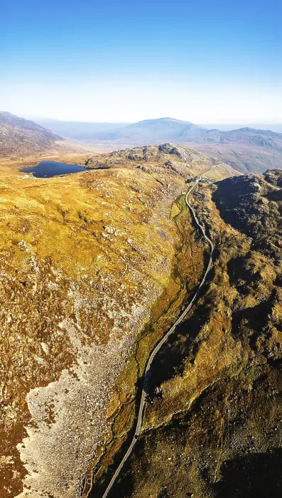 Framed Print : Autumn colours over Llyn Cwmffynnon and Miner's Track