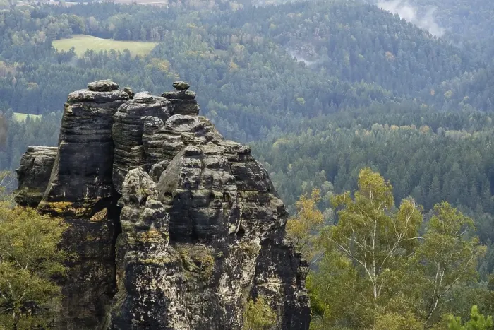 Framed Print : Autumn in the Elbe Sandstone Mountains Bad Schandau Schrammsteine Region