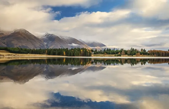 Framed Print : Autumn reflection in Lake Ohau