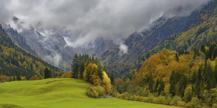 Framed Print : Autumn in the Trettachtal, near Oberstdorf Framed Print : Autumn in the Trettachtal, near Oberstdorf