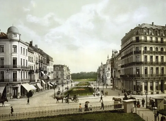 Framed Print : Avenue Leopold of Ostend, Belgium Framed Print : Avenue Leopold of Ostend, Belgium