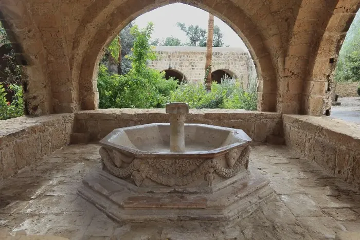 Framed Print : Ayia Napa, fountain house in the courtyard Framed Print : Ayia Napa, fountain house in the courtyard
