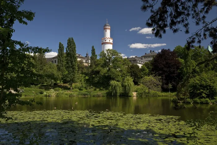 Framed Print : Bad Homburg vor der Hohe Castle with the White Tower