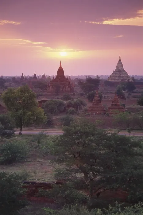 Framed Print : Bagan, formerly Pagan, was mainly built between the 11th century and 13th century Framed Print : Bagan, formerly Pagan, was mainly built between the 11th century and 13th century