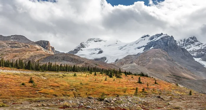 Framed Print : Barren landscape, glacial valley