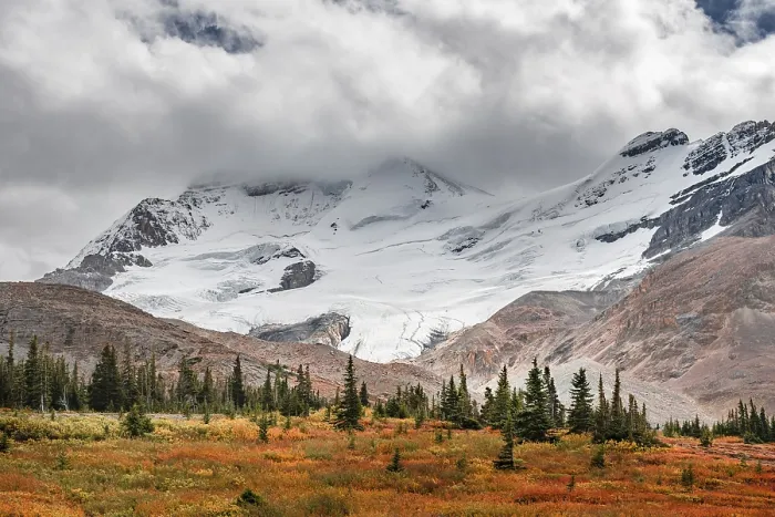 Framed Print : Barren landscape, glacial valley