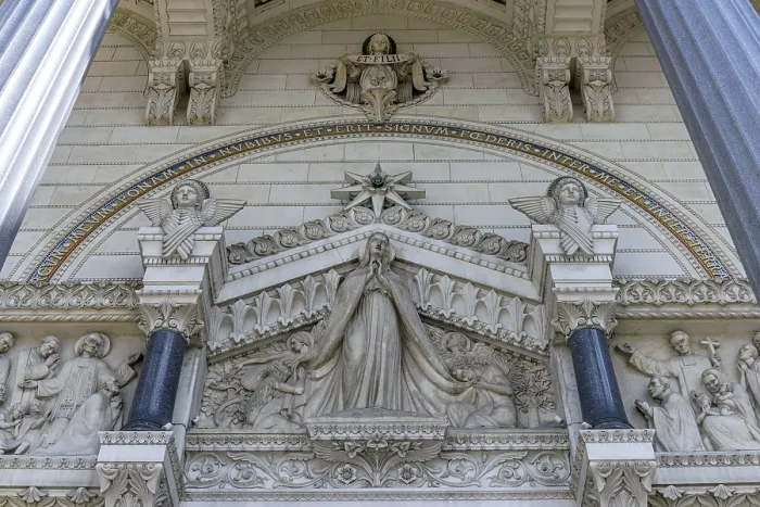 Framed Print : Basilique Notre-Dame de Fourviere (Notre-Dame de Fourviere)