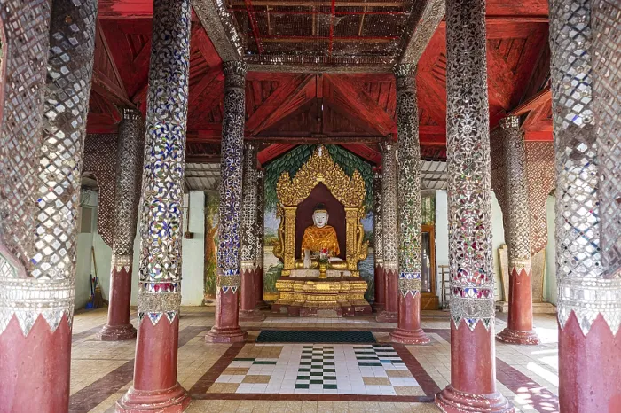 Framed Print : Beautiful ornaments in the Shwezigon Pagoda Framed Print : Beautiful ornaments in the Shwezigon Pagoda