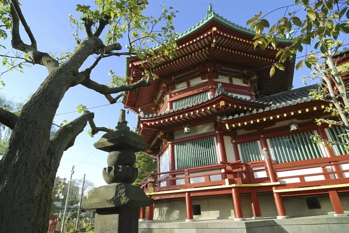 Framed Print : Benten Do Temple located on the island of Shinobazu pond in Famous Ueno park area Framed Print : Benten Do Temple located on the island of Shinobazu pond in Famous Ueno park area