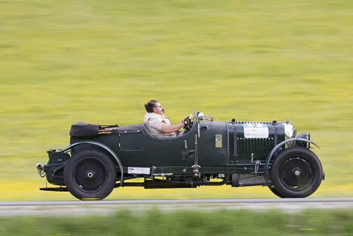 Framed Print : Bentley 4 1 / 2 Litre Le Mans, built 1928 Framed Print : Bentley 4 1 / 2 Litre Le Mans, built 1928