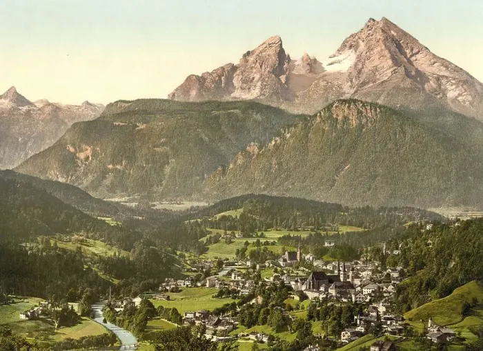 Framed Print : Berchtesgaden, seen from Metzenleiten