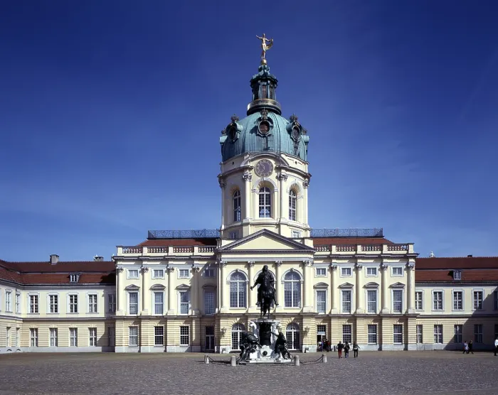 Framed Print : Berlin, Charlottenburg Palace Framed Print : Berlin, Charlottenburg Palace
