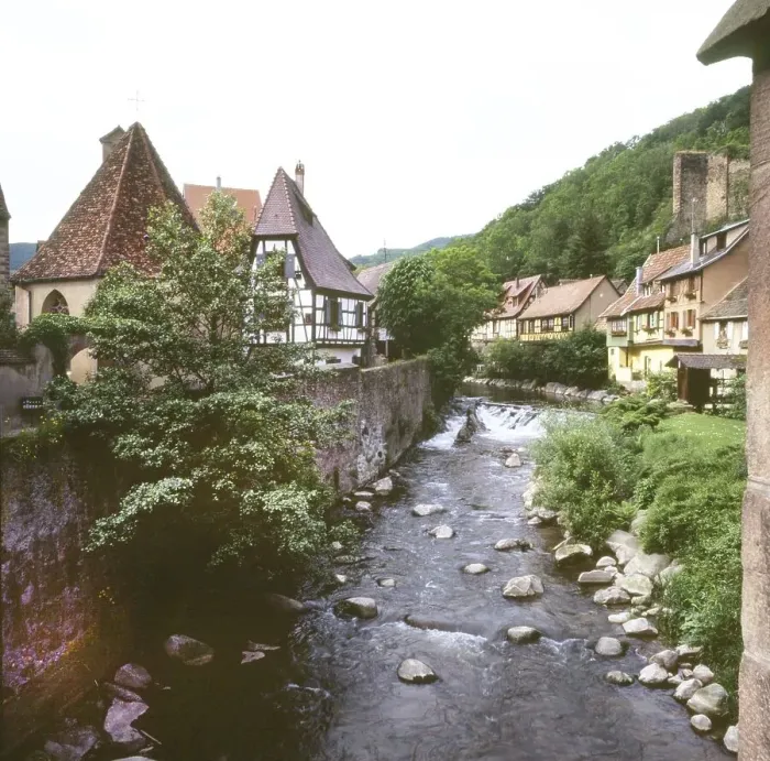 Framed Print : A bicycle tour through the Alsace
