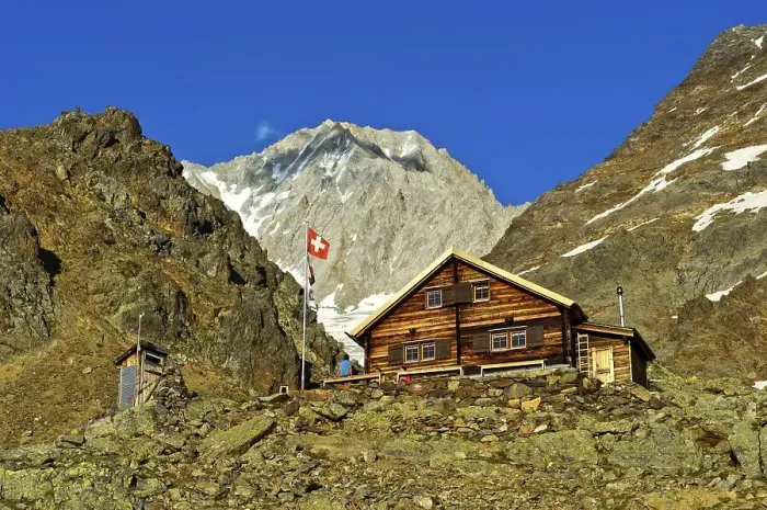 Framed Print : Bietschhorn hut of the Academic Alpine Club of Bern AACB
