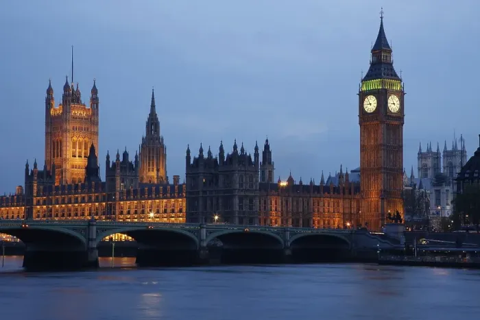 Framed Print : Big Ben, Houses of Parliament, Victoria Tower