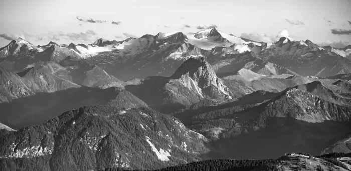 Framed Print : Black and white, view of Grossvenediger and Venedigergruppe in the Hohe Tauern Framed Print : Black and white, view of Grossvenediger and Venedigergruppe in the Hohe Tauern