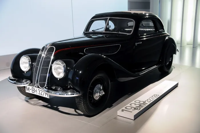 Framed Print : BMW 327 / 28 Coupe, BMW Museum, Munich