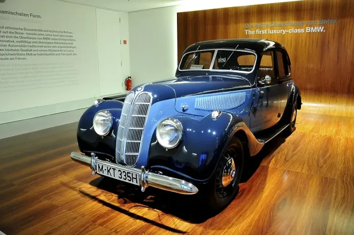 Framed Print : BMW 335, BMW Museum, Munich, Bavaria Framed Print : BMW 335, BMW Museum, Munich, Bavaria