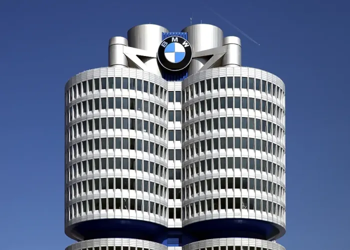 Framed Print : BMW high-rise building, headquarters of the Bavarian Motor Works Framed Print : BMW high-rise building, headquarters of the Bavarian Motor Works