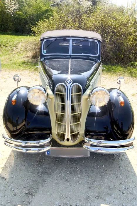 Framed Print : BMW Oldtimer