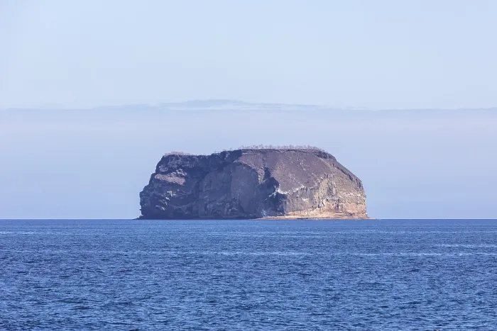 Framed Print : Boat trip to Bartolome Island, Galapagos, Ecuador Framed Print : Boat trip to Bartolome Island, Galapagos, Ecuador