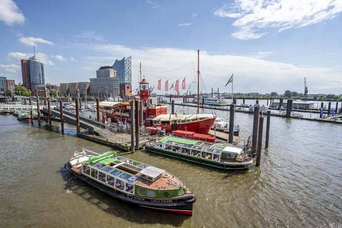 Framed Print : Boats at the city sports harbour in the Elbe