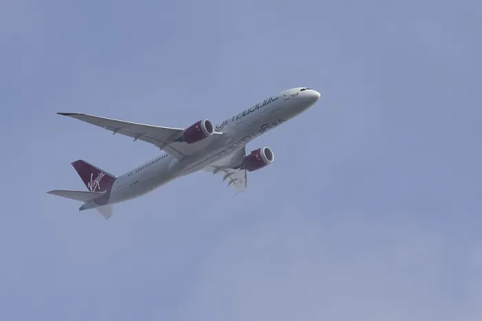Framed Print : Boeing 787-9 Dreamliner jet passenger aircraft of Virgin Atlantic airlines in flight in a blue sky Framed Print : Boeing 787-9 Dreamliner jet passenger aircraft of Virgin Atlantic airlines in flight in a blue sky