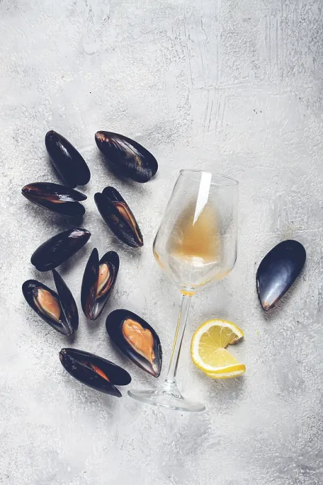 Framed Print : Boiled mussels, in their own juice