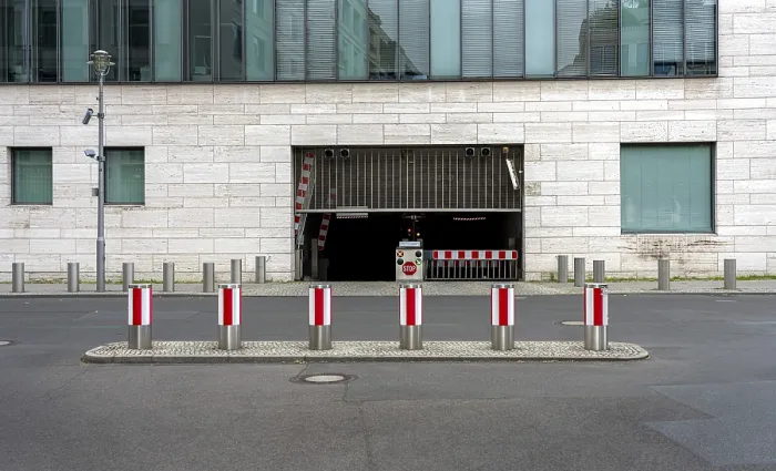 Framed Print : Bollards on the roadway in front of the Foreign Office