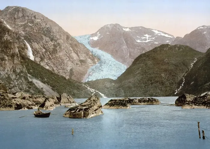 Framed Print : Bondhus glacier and lake, Hardangerfjord